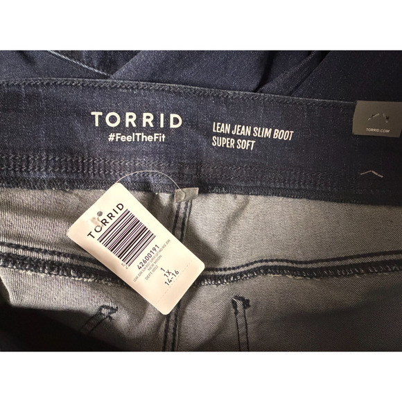 Torrid NEW Feel The Fit Lean Jean Pull On Slim Boot Super Soft (1S) 14/16 Short - Picture 3 of 3
